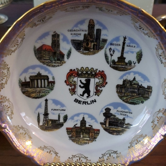 Other - ANTIQUE DECORATIVE PLATE